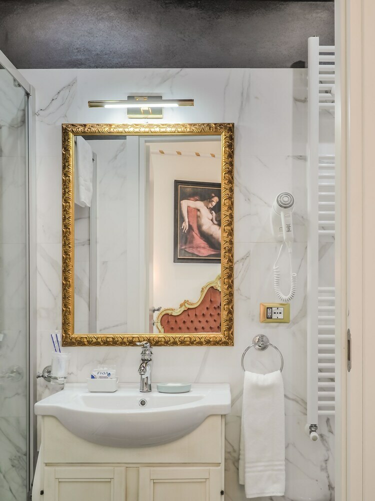 Hotel L'opera Rooms & Suite