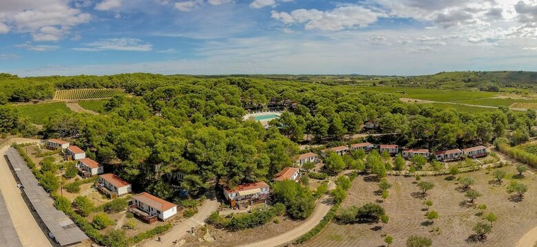 Camping Residentiel La Pin�de