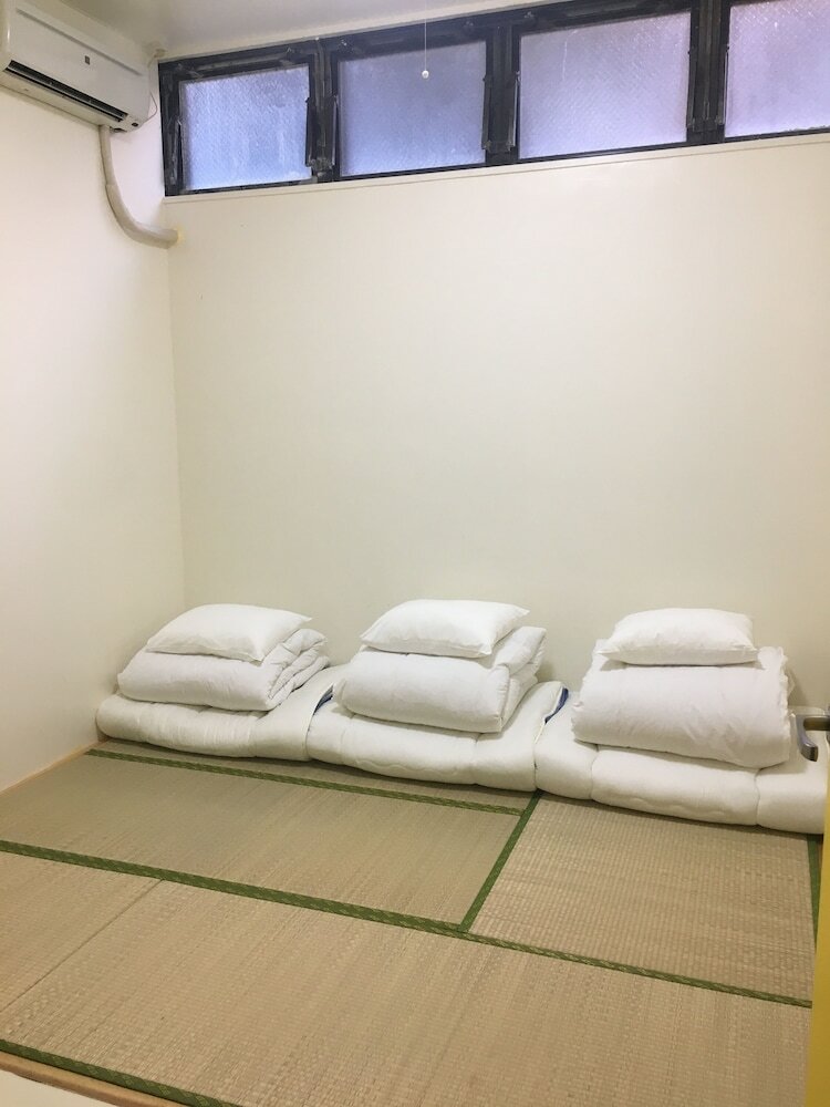 Hostal International Budget Hostel In Okinawa