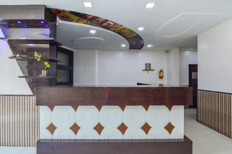 Hotel Treebo Trip Mahalaxmi Executive