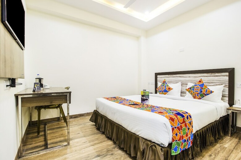 Fabhotel Galleria Inn