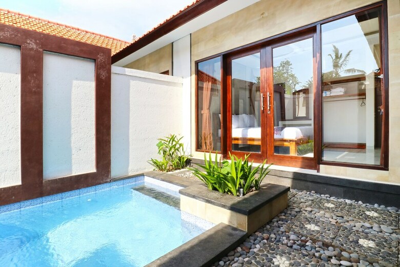 Jukung Villas Kuta