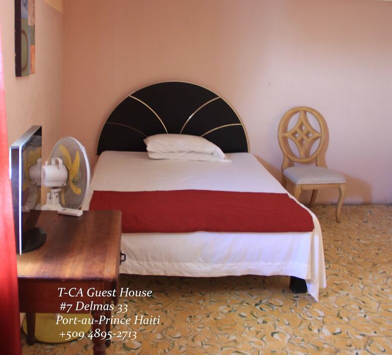 Hotel T-ca Guest House & Resto