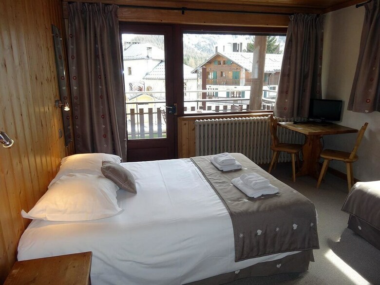 Hotel H�tel Le Dahu