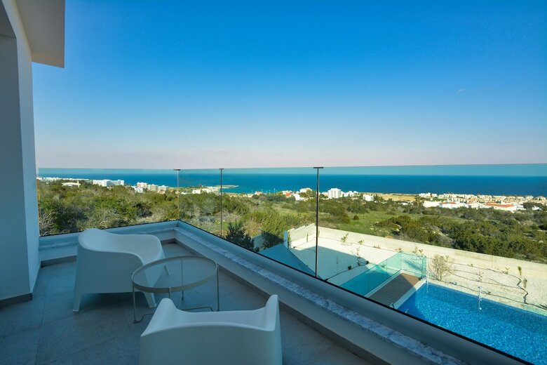 Villa Clea,stunning 4bdr Protaras Villa, Seaviews