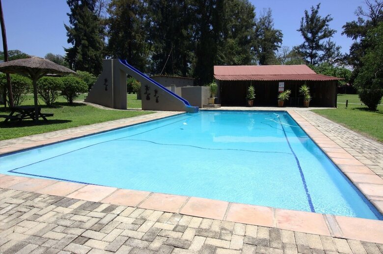 Hotel Asante Sana Holiday Village