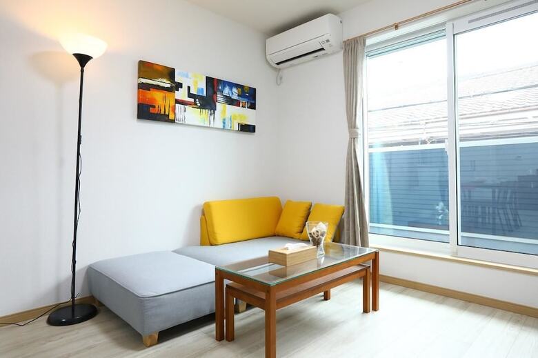 Apartamentos Okun?s House (156-1)