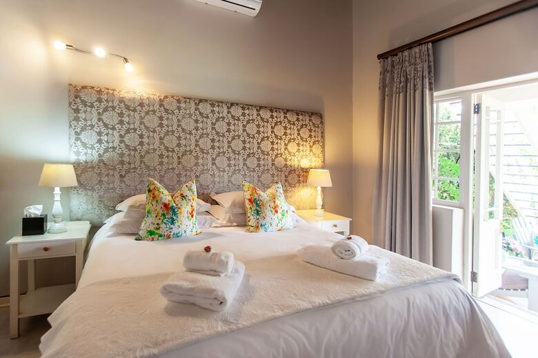 Hotel The Habit Guest House