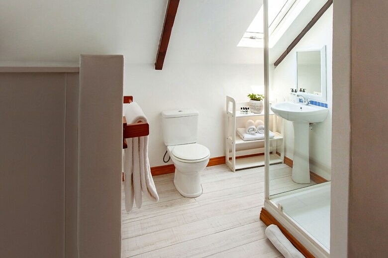 Hotel The Habit Guest House