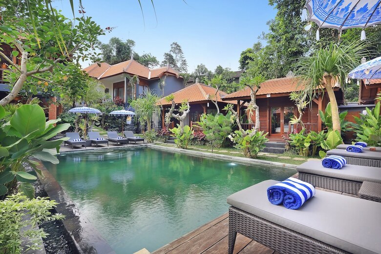 Hotel Batu Agung Villas