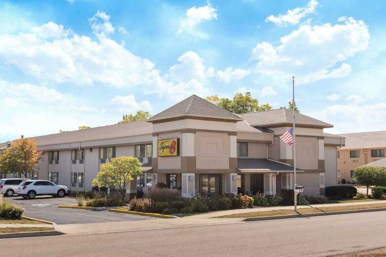 Hotel Super 8 By Wyndham Beloit