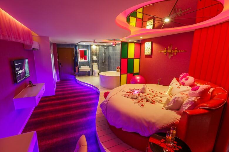 L Theme Hotel Foshan