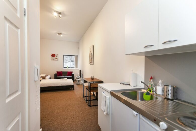Giga Serviced Apartments