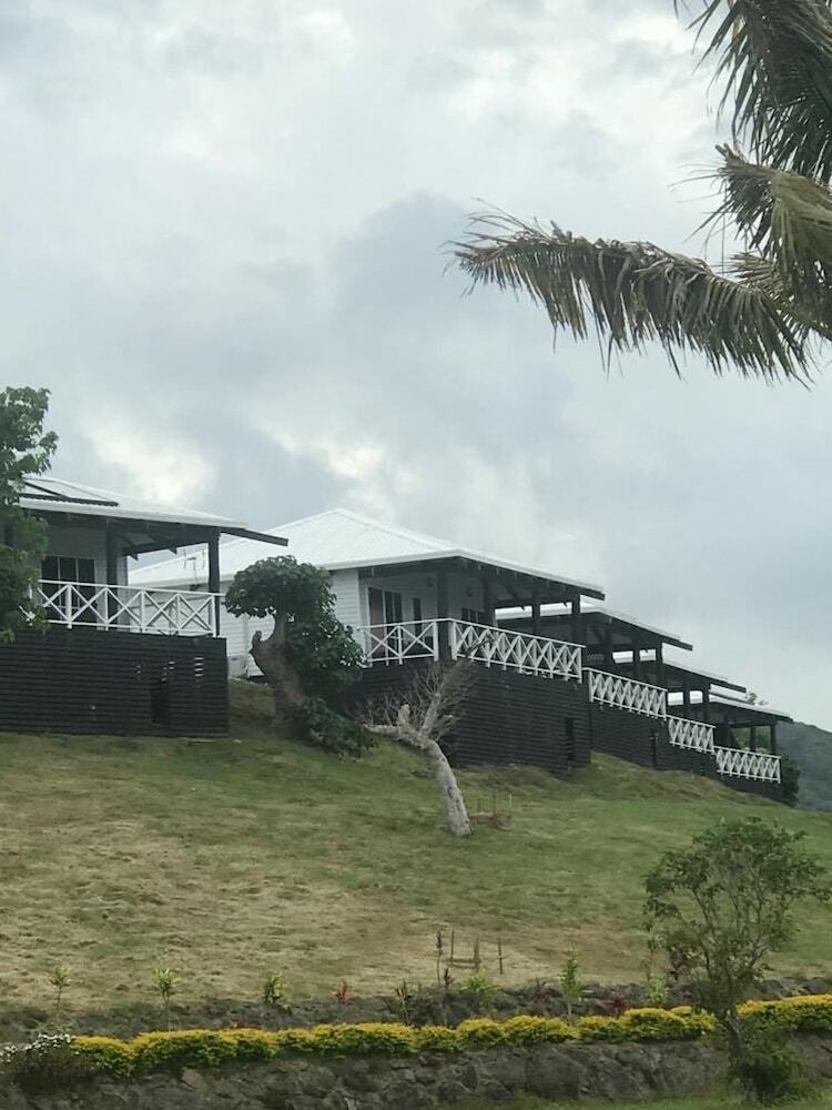 Hotel Dua Dua Beach Resort