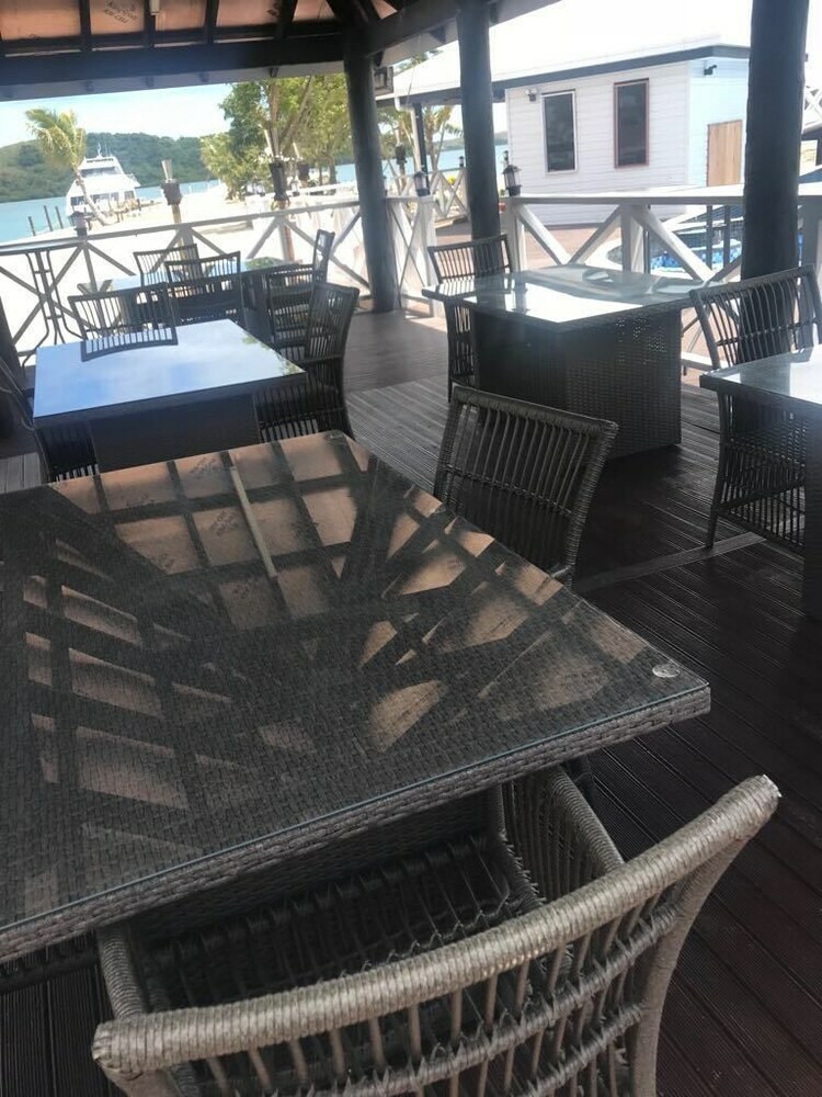 Hotel Dua Dua Beach Resort