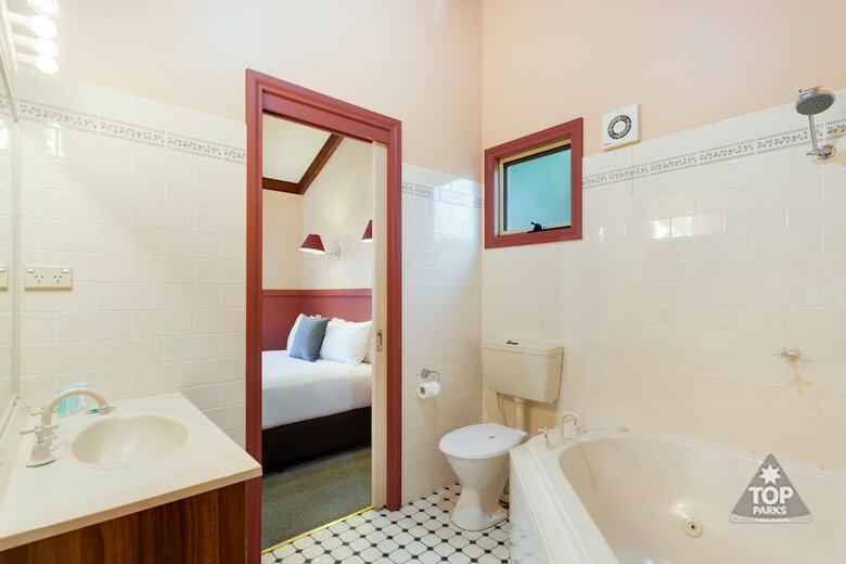 Wairo Beach Holiday Park