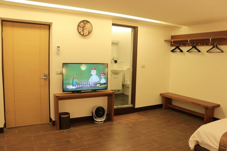 Hotel Buda Banai Homestay