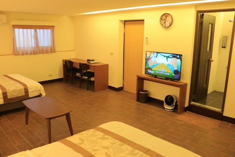 Hotel Buda Banai Homestay