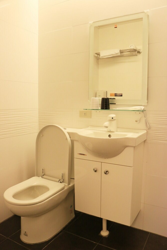Hotel Buda Banai Homestay