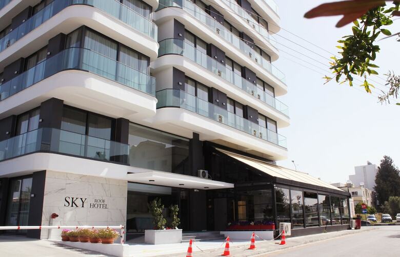 Aparthotel Sky Roof Hotel
