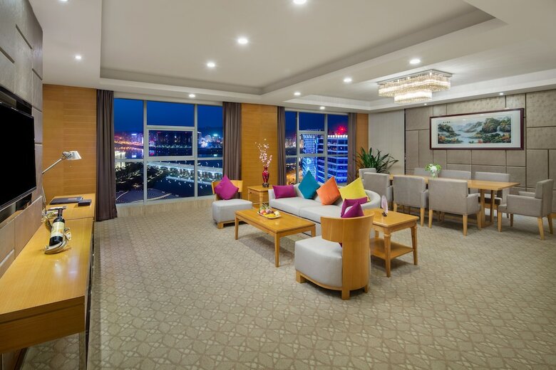 Zhangjiajie Huatian Hotel