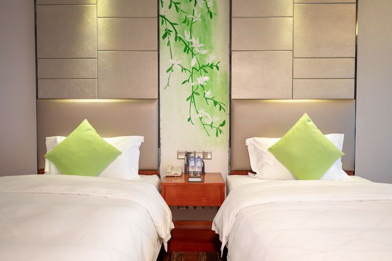 Zhangjiajie Huatian Hotel