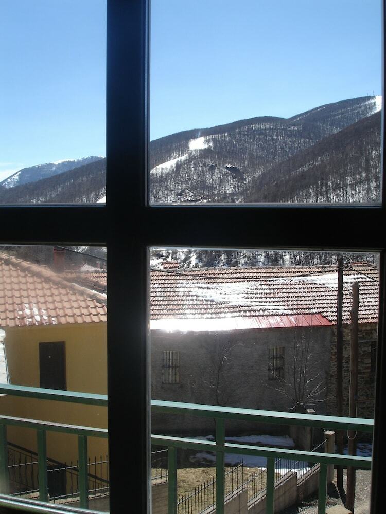 Mouses Apartments