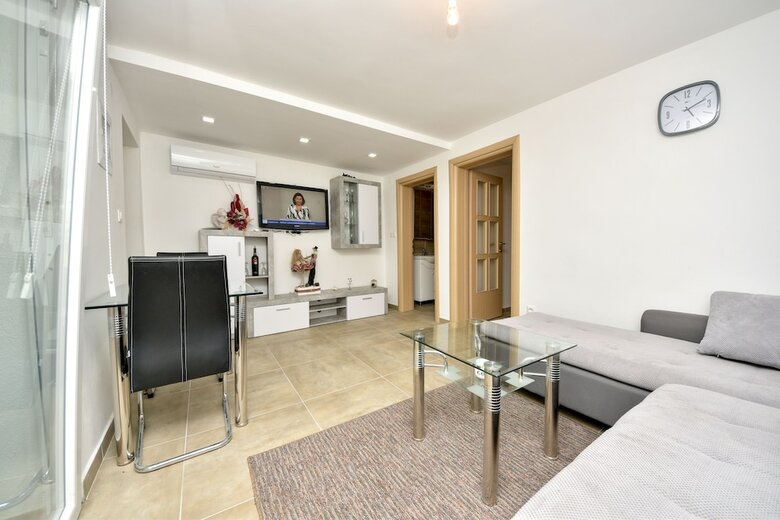 Apartmani Robi I Kristina