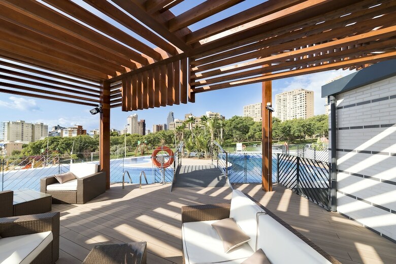 Apartamentos Sunset Drive Mar Holidays