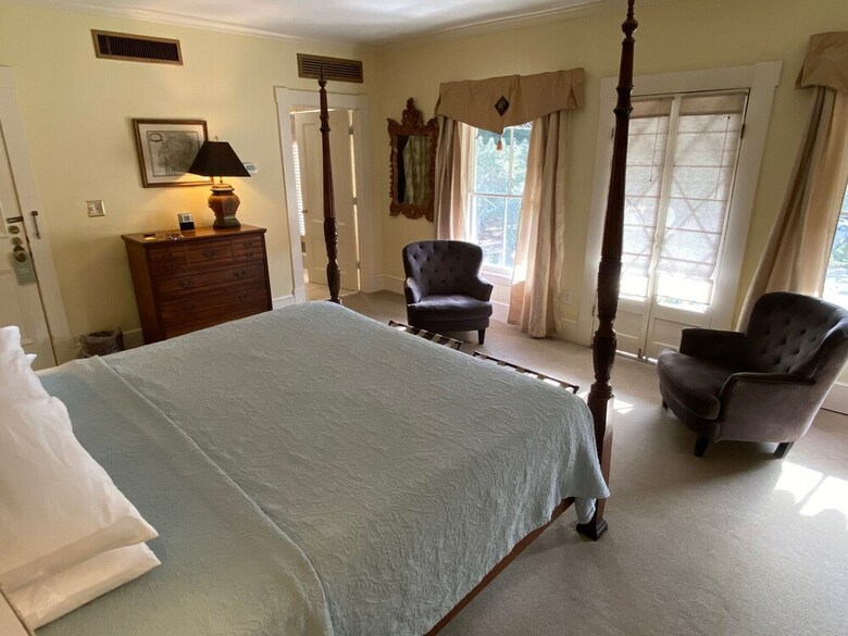 Bed & Breakfast Foley House Inn