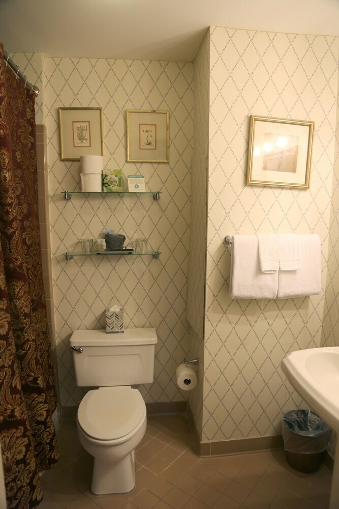Bed & Breakfast Foley House Inn