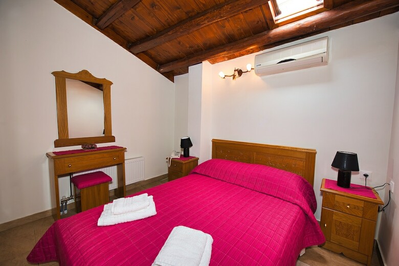 Anemoessa Traditional Village Hotel