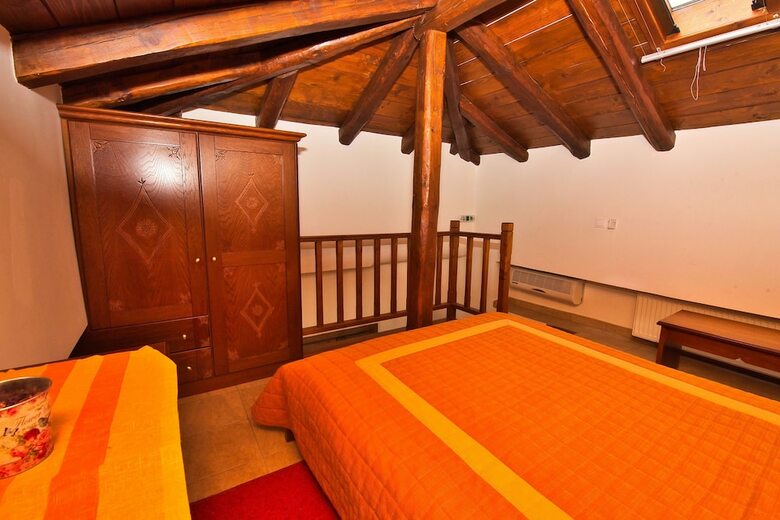 Anemoessa Traditional Village Hotel