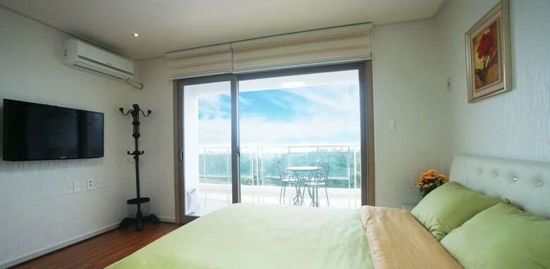 Jeju J Pension
