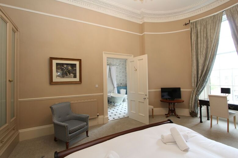 Apartamentos Escape To Edinburgh @ Albyn Place