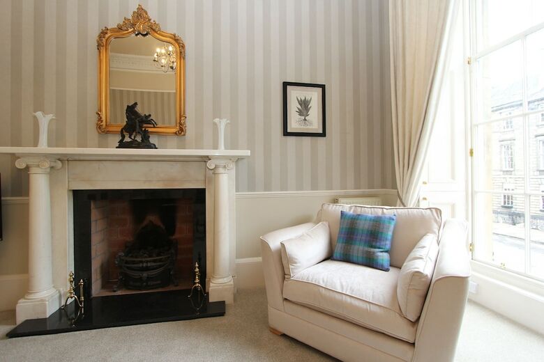 Apartamentos Escape To Edinburgh @ Albyn Place