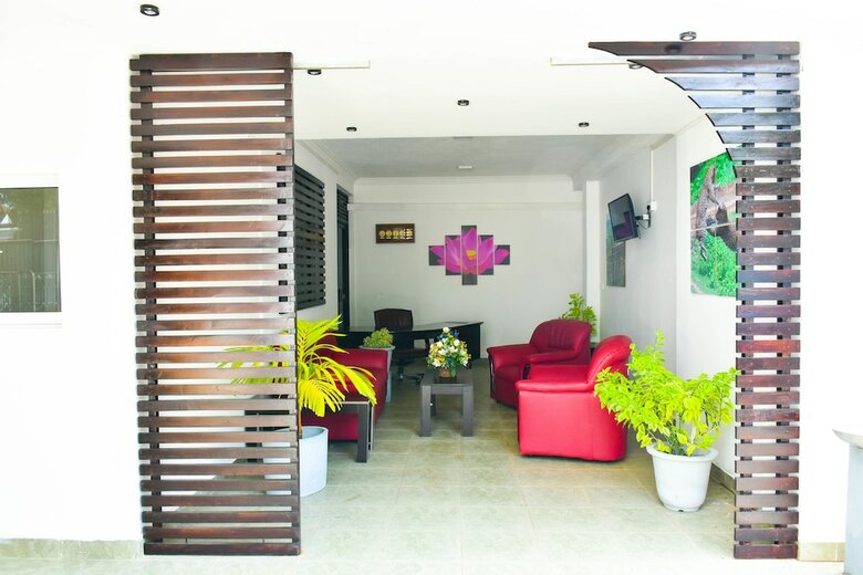 Aradhana Airport Hotel