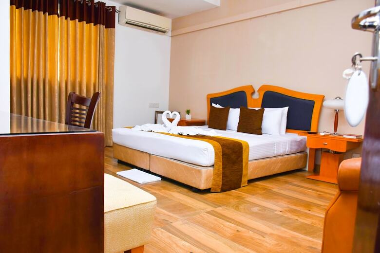 Aradhana Airport Hotel
