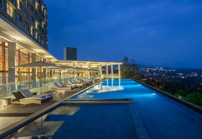Hotel Swiss-belresort Dago Heritage