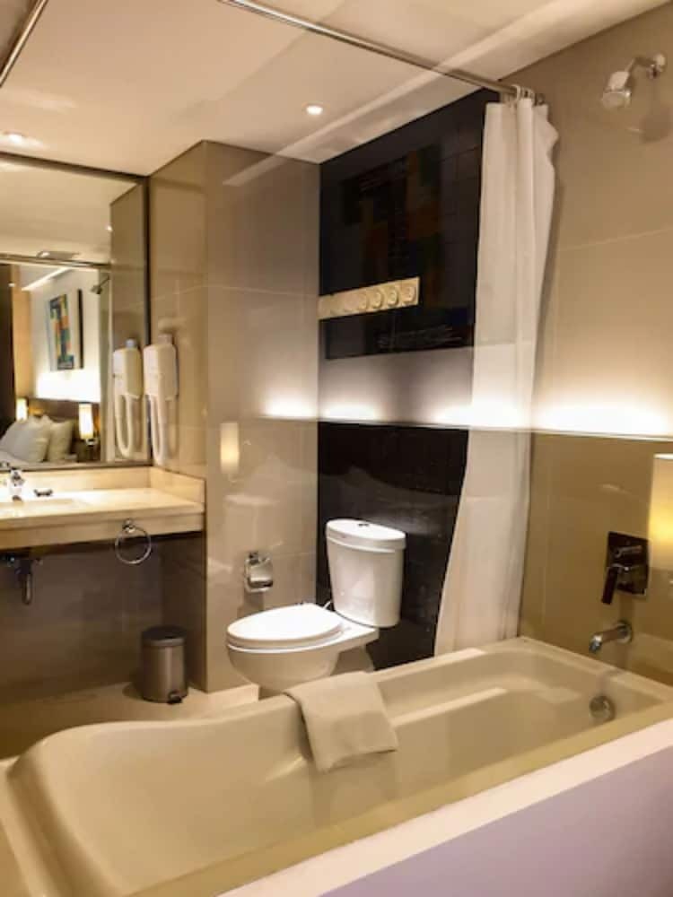 Hotel Swiss-belresort Dago Heritage
