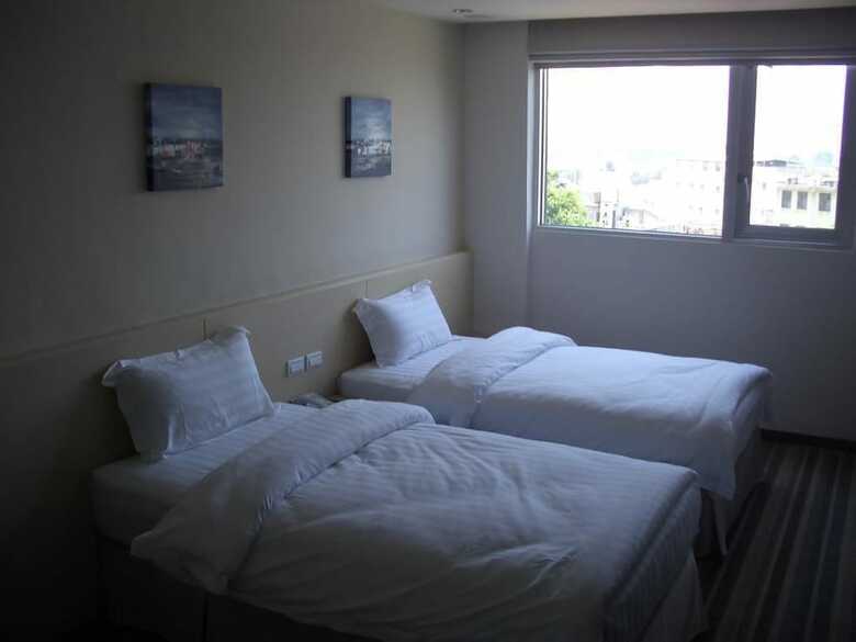 Haifu Hotel & Suites