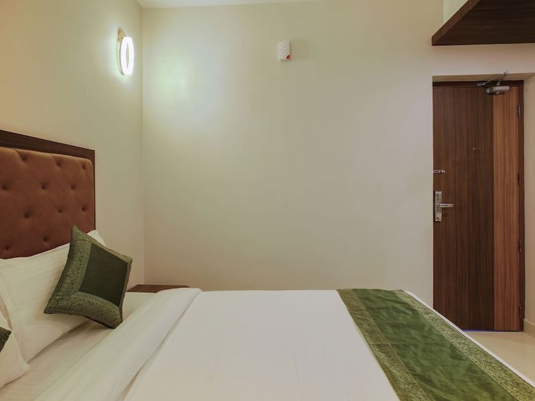 Hotel Treebo Trend Goodland Residency