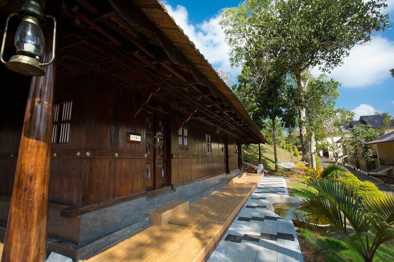 Hotel Spices Lap Thekkady