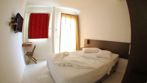 Hostal Thaiji Pousada E Parador