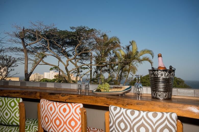 Hotel Hillside Guesthouse