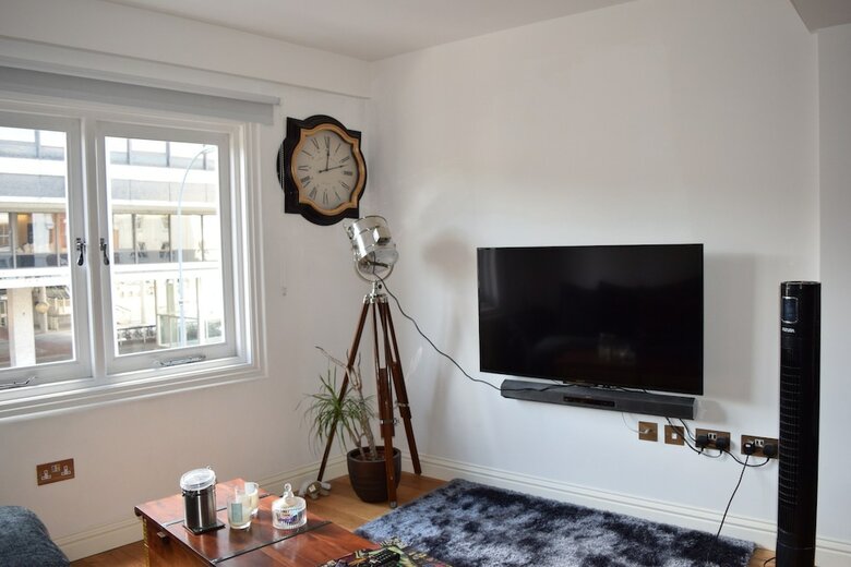 1 Bedroom Apartment In Hammersmith