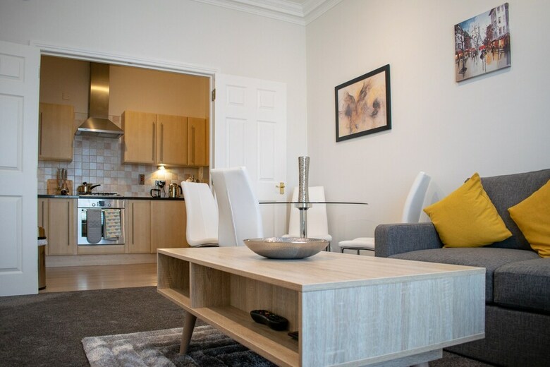 2 Bedroom Apartment In City Centre