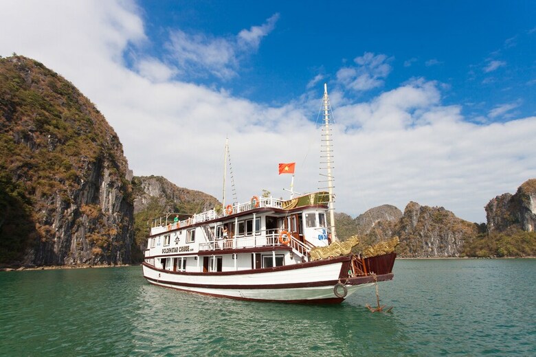 Golden Star Cruise
