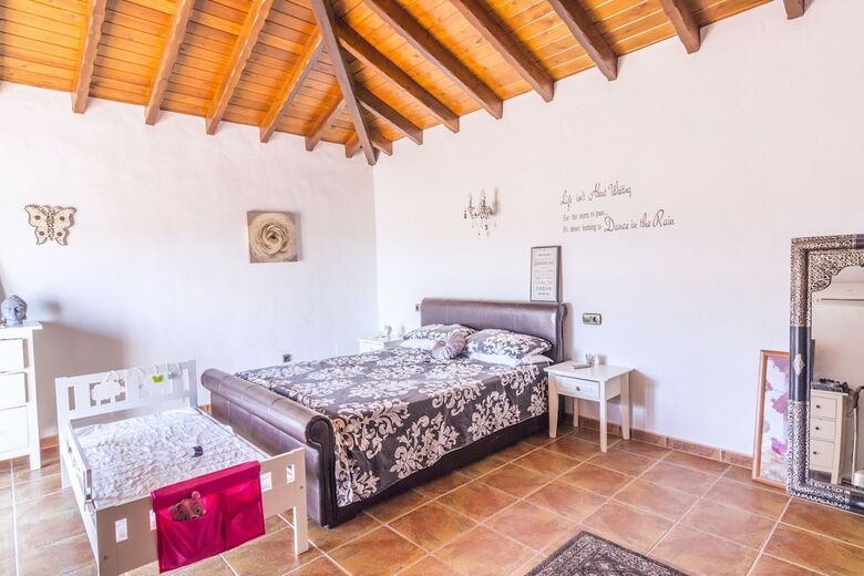 Villa Cubo's Cortijo La Hilacha