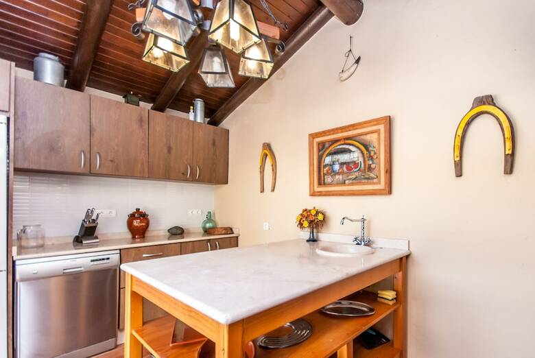 Cubo's Villa Dos Reyes